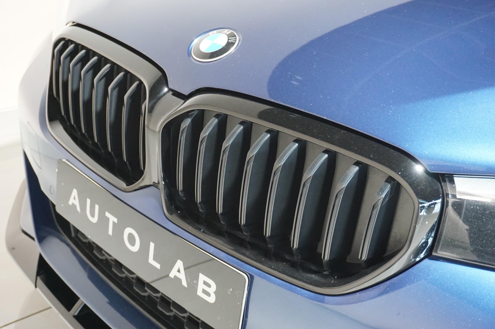 BMW 5 Series 3.0 530d MHT M Sport Saloon 4dr Diesel Hybrid Steptronic xDrive Euro 6 (s/s) (286 ps)